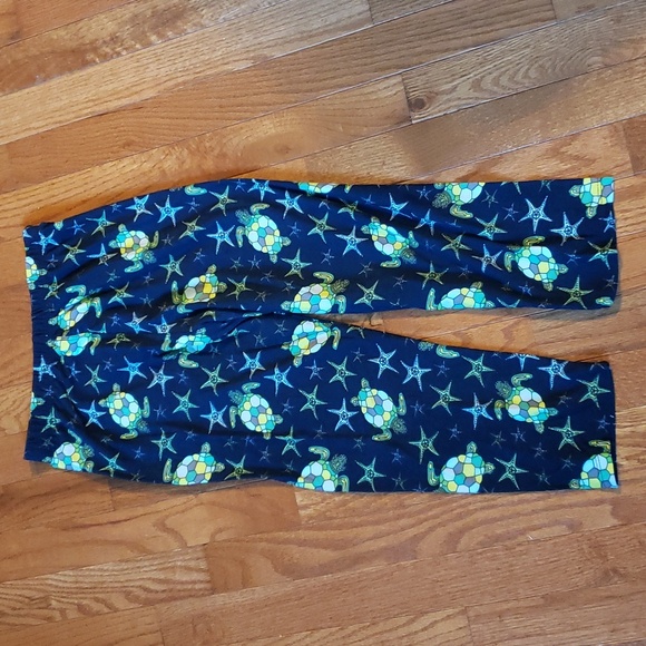 TURTLE BUTTER LEGGINGS,  GIRLS ONE SIZE FITS 10 TO 14 - Picture 1 of 3